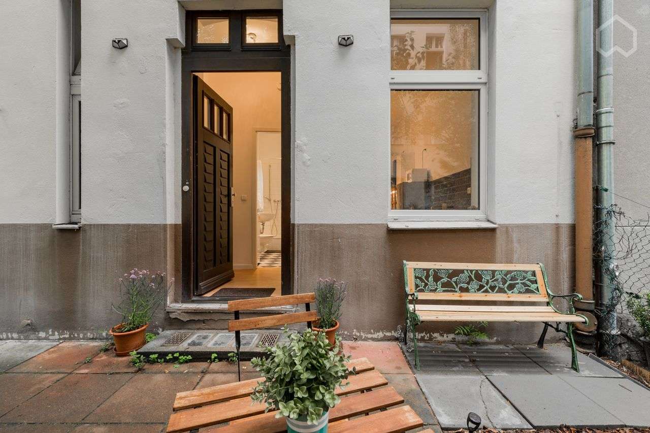 Thumbnail-Wohnung zum Kaufen in Berlin 200.000,00 € 43 m²
