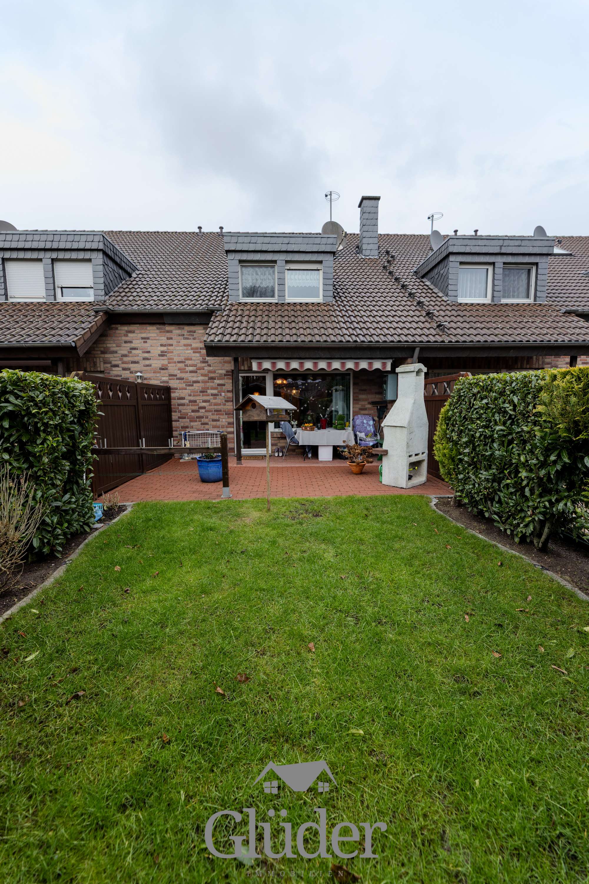 Thumbnail-Haus zum Kaufen in Duisburg 434.000,00 € 117 m²