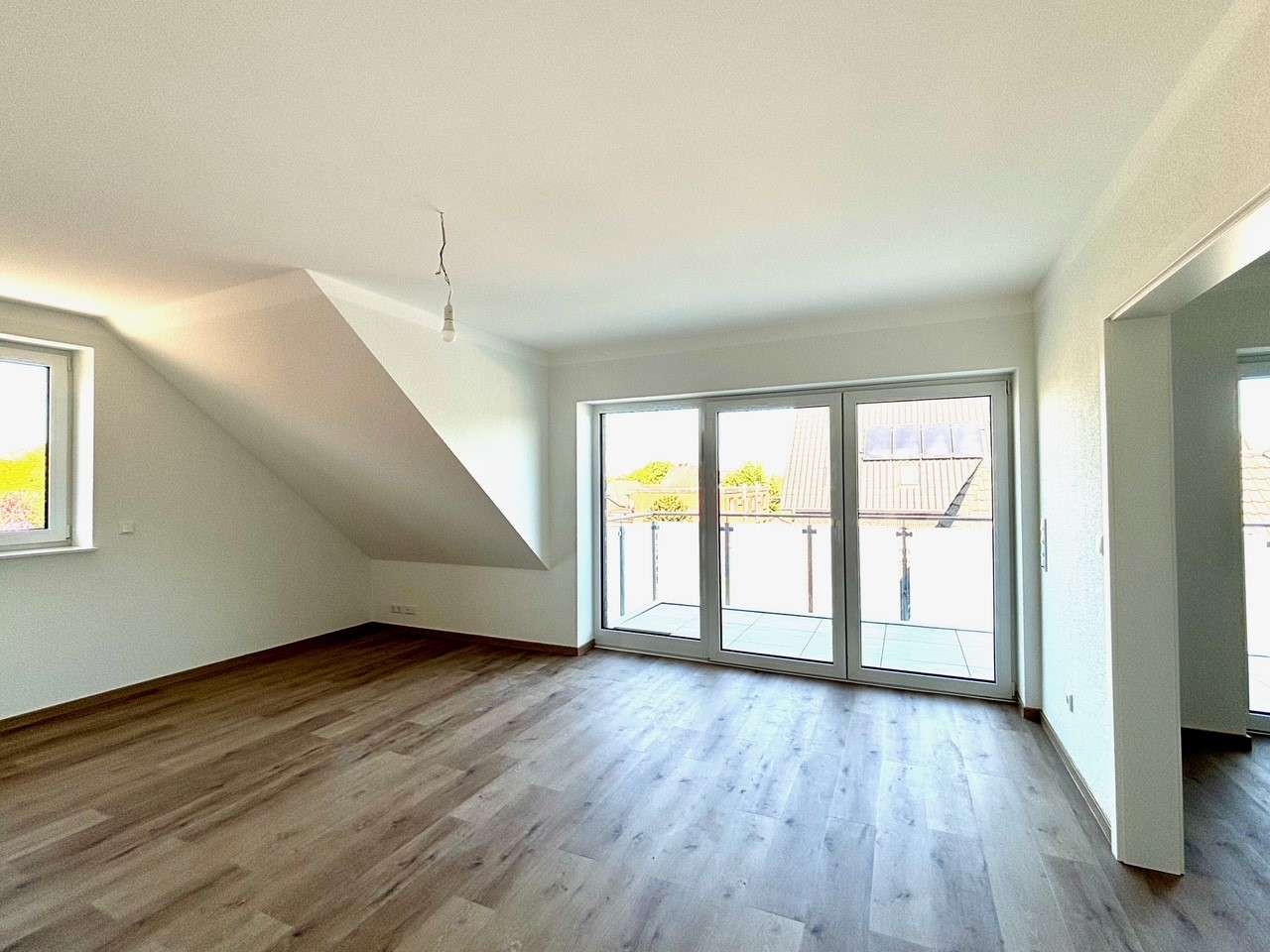Thumbnail-Wohnung zum Mieten in Hude 895,00 € 76 m²