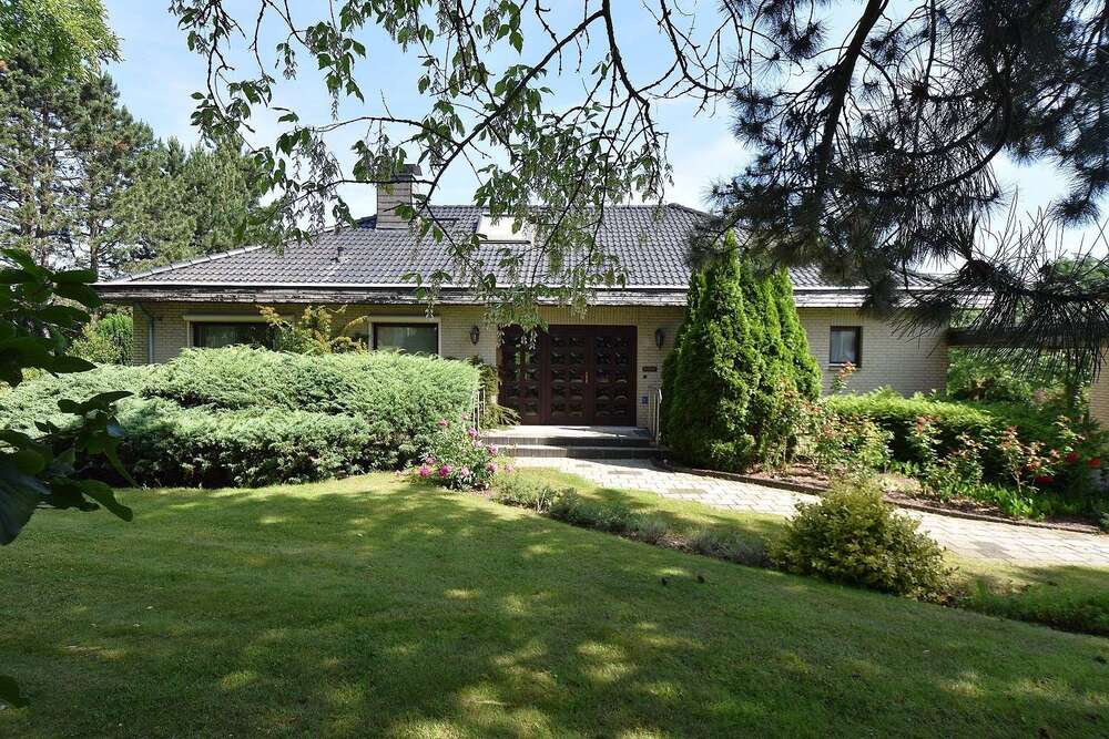 Thumbnail-Haus zum Kaufen in Wolfsburg 616.000,00 € 194 m²