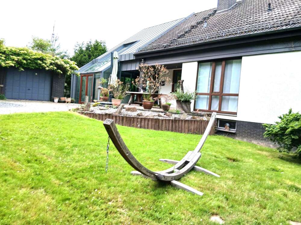 Thumbnail-Haus zum Kaufen in Ahnatal 675.000,00 € 295 m²