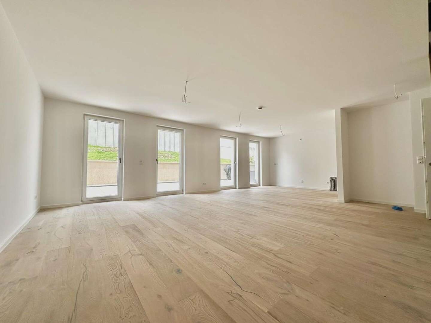 Thumbnail-Wohnung zum Mieten in Kieselbronn 1.690,00 € 120.34 m²