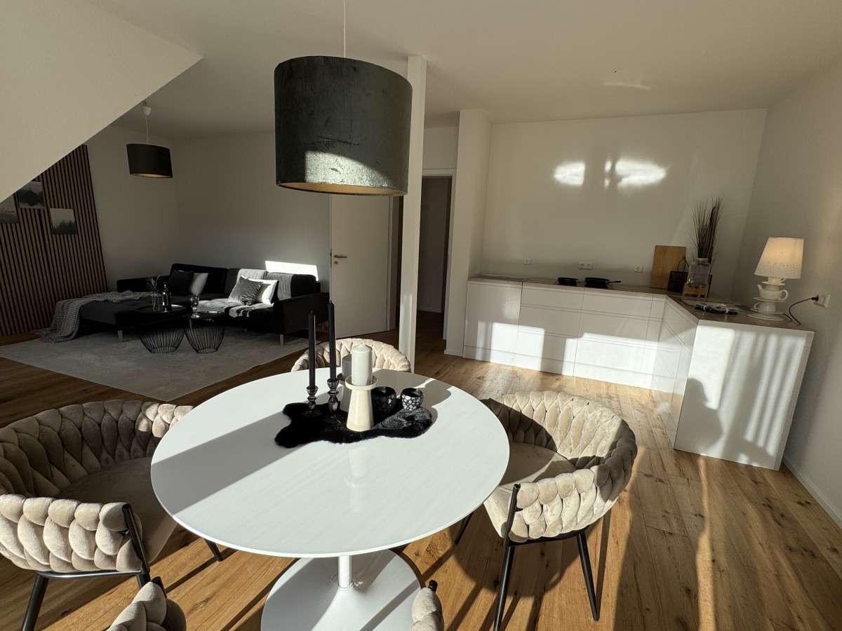 Thumbnail-Wohnung zum Kaufen in Deckenpfronn 599.000,00 € 104.63 m²