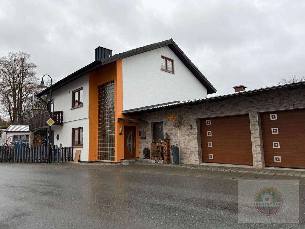 Thumbnail-Haus zum Kaufen in Küps Schmölz 275.000,00 € 202 m²