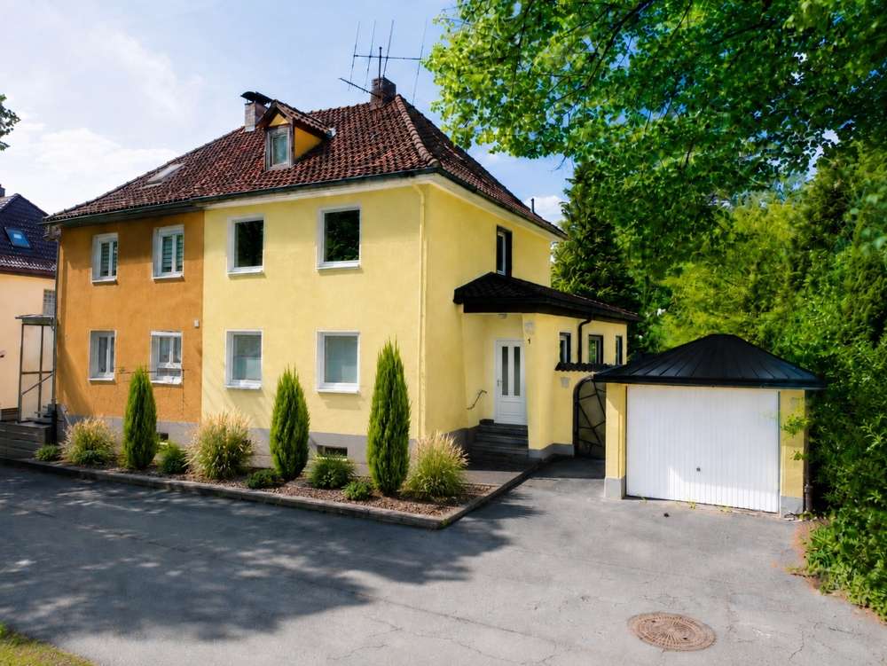 Thumbnail-Haus zum Mieten in Coburg 1.500,00 € 119 m²