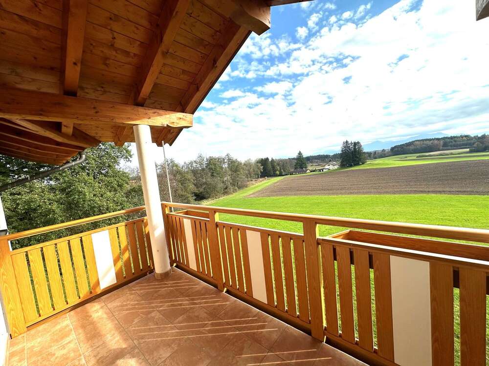 Thumbnail-Wohnung zum Mieten in Eggstätt 990,00 € 83 m²