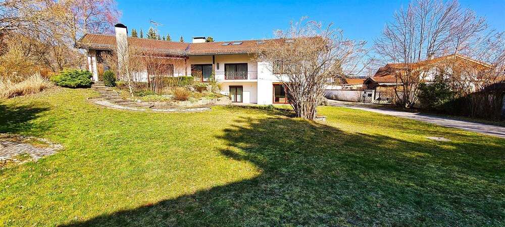 Thumbnail-Haus zum Kaufen in Aschau i. Chiemgau 1.995.000,00 € 390 m²