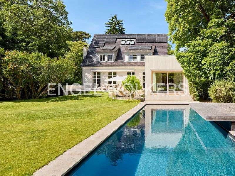 Thumbnail-Haus zum Kaufen in Berlin 2.750.000,00 € 236 m²