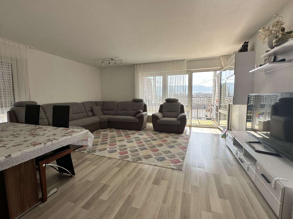 Thumbnail-Wohnung zum Kaufen in Aalen 275.000,00 € 88 m²