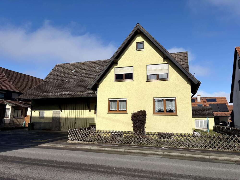 Thumbnail-Haus zum Kaufen in Hildrizhausen 790.000,00 € 261 m²