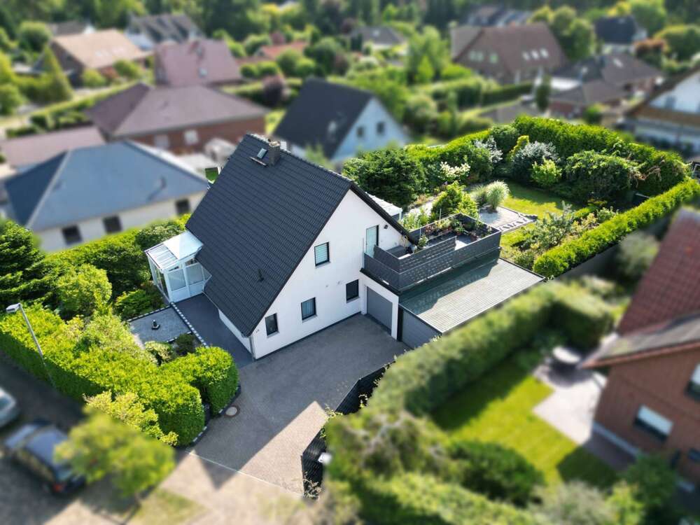 Thumbnail-Haus zum Kaufen in Hambühren 380.000,00 € 138 m²