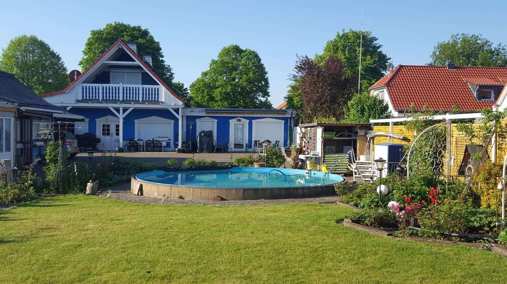 Thumbnail-Haus zum Kaufen in Celle 349.000,00 € 260 m²