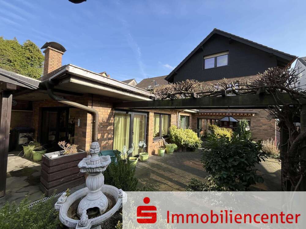 Thumbnail-Haus zum Kaufen in Recklinghausen 575.000,00 € 345.18 m²