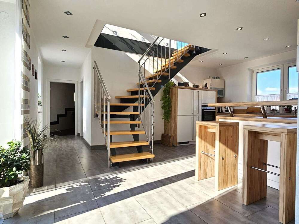 Thumbnail-Haus zum Kaufen in Hirschaid 749.000,00 € 270 m²