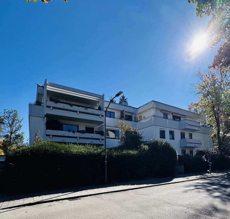 Thumbnail-Wohnung zum Mieten in München 1.990,00 € 103 m²