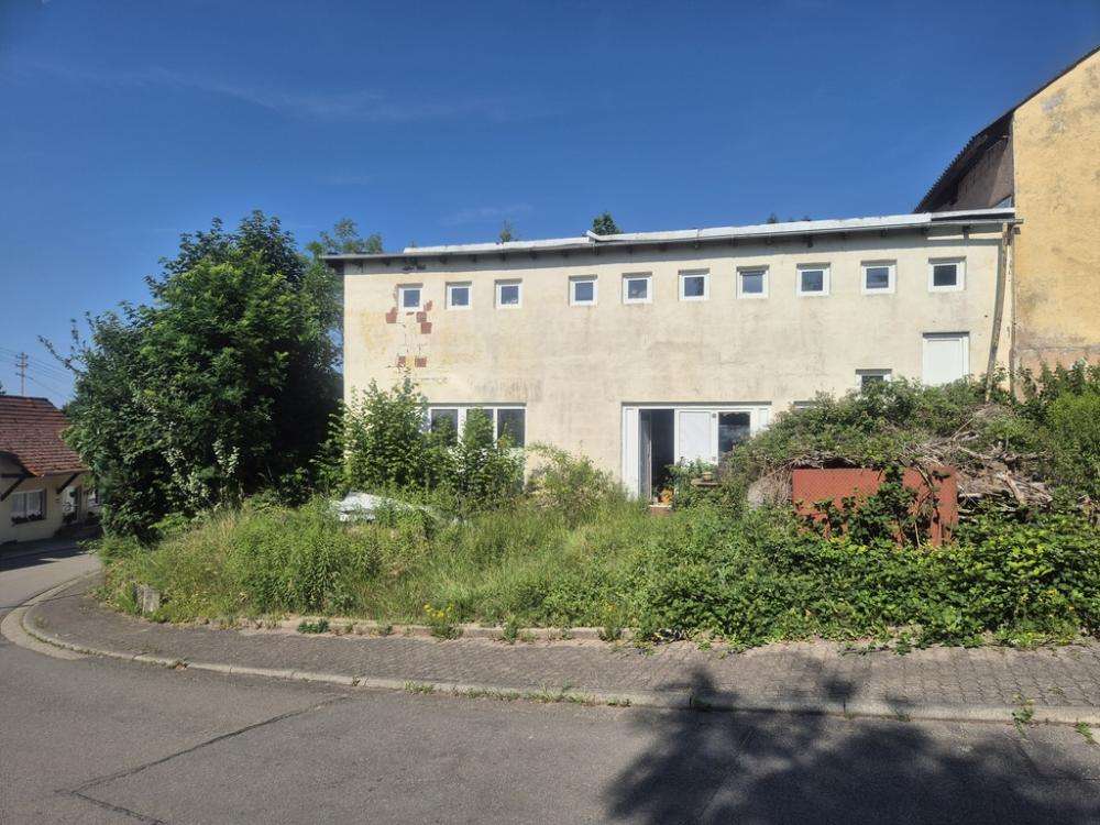 Thumbnail-Haus zum Kaufen in Kröppen 73.000,00 € 259 m²