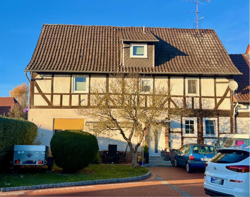 Thumbnail-Haus zum Kaufen in Meinhard- Jestädt 98.000,00 € 144 m²