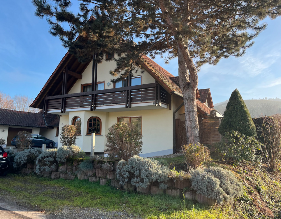 Thumbnail-Wohnung zum Kaufen in Durbach 275.000,00 € 120 m²