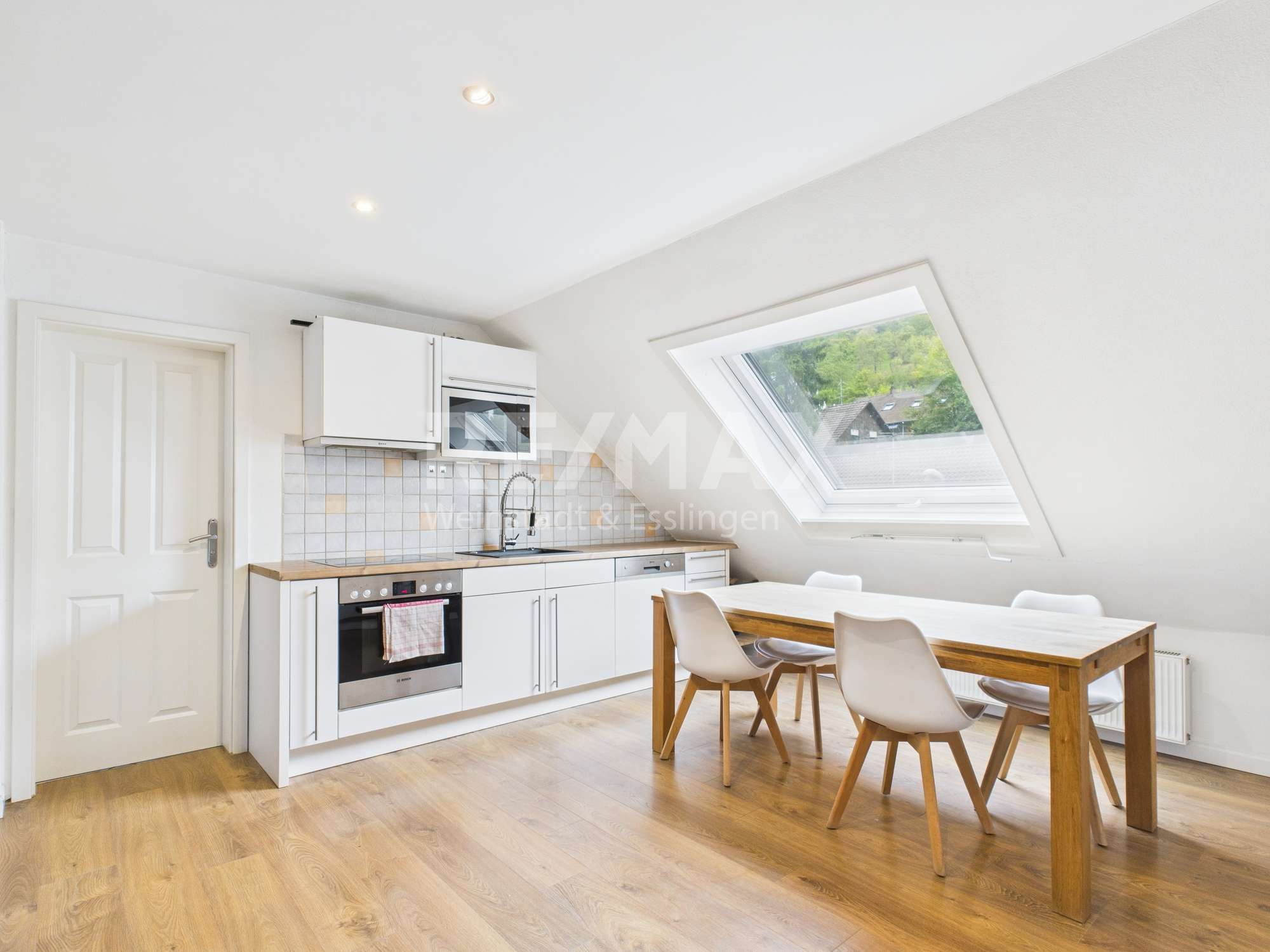 Thumbnail-Wohnung zum Kaufen in Esslingen 370.000,00 € 96 m²