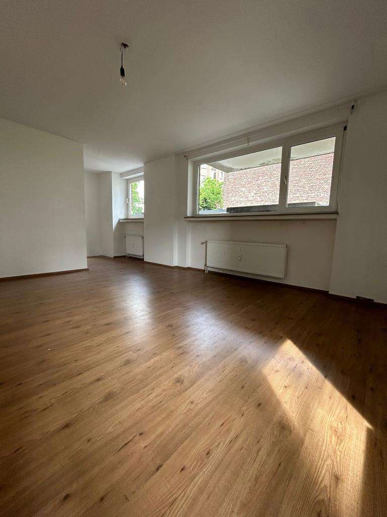 Thumbnail-Wohnung zum Mieten in Düsseldorf 708,00 € 57.71 m²