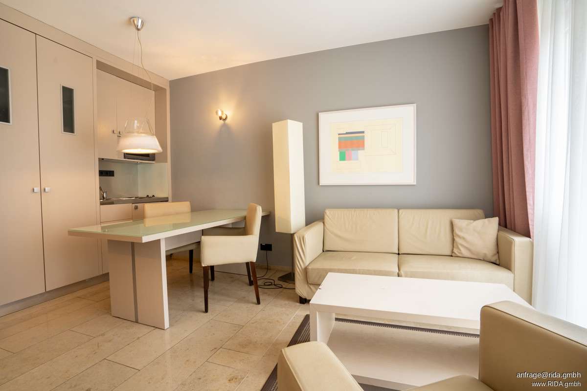 Thumbnail-Wohnung zum Mieten in Düsseldorf 1.090,00 € 45 m²