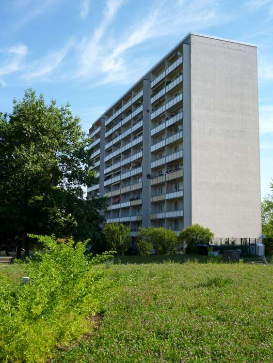 Thumbnail-Wohnung zum Mieten in Pirna 369,50 € 58.65 m²