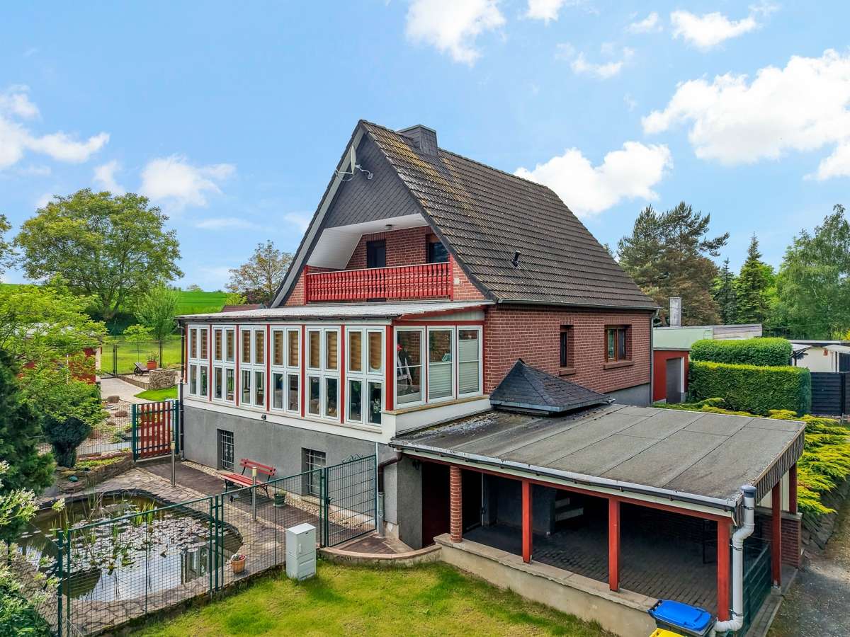 Thumbnail-Haus zum Kaufen in Petersberg Wallwitz (Saalkreis) 229.000,00 € 149 m²