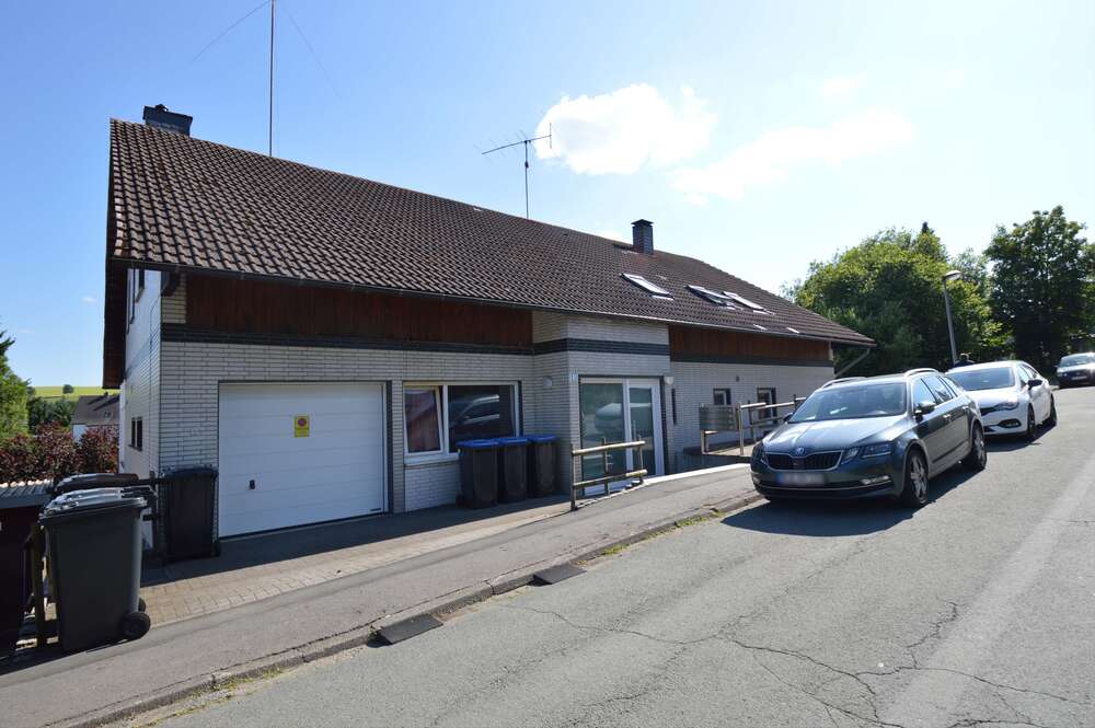 Thumbnail-Haus zum Kaufen in Erndtebrück 675.000,00 € 484 m²