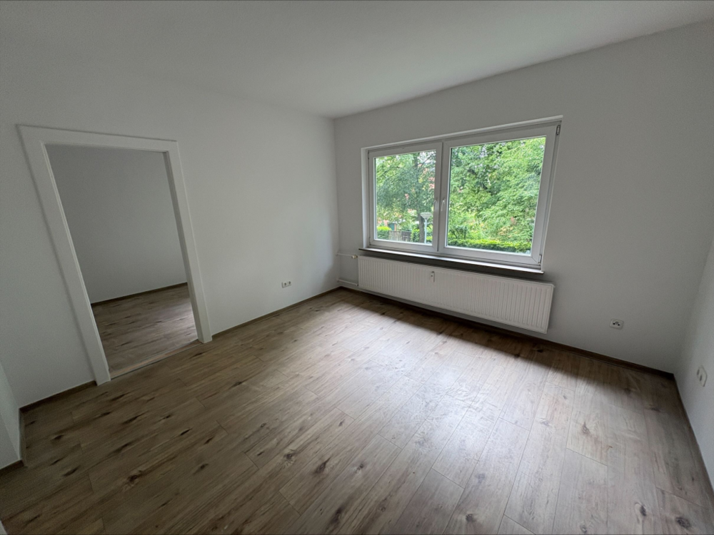 Thumbnail-Wohnung zum Mieten in Leer 459,00 € 52.96 m²