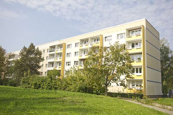 Thumbnail-Wohnung zum Mieten in Halle (Saale) 359,00 € 59.73 m²