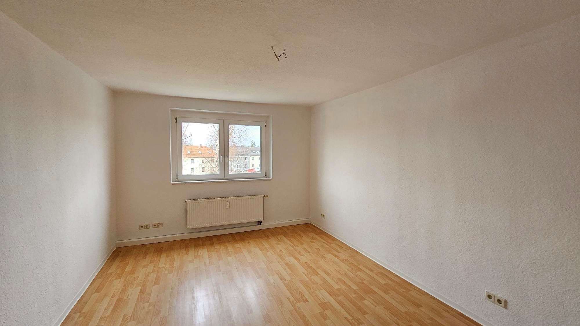 Thumbnail-Wohnung zum Mieten in Sachsen-Anhalt - Merseburg 438,00 € 73 m²