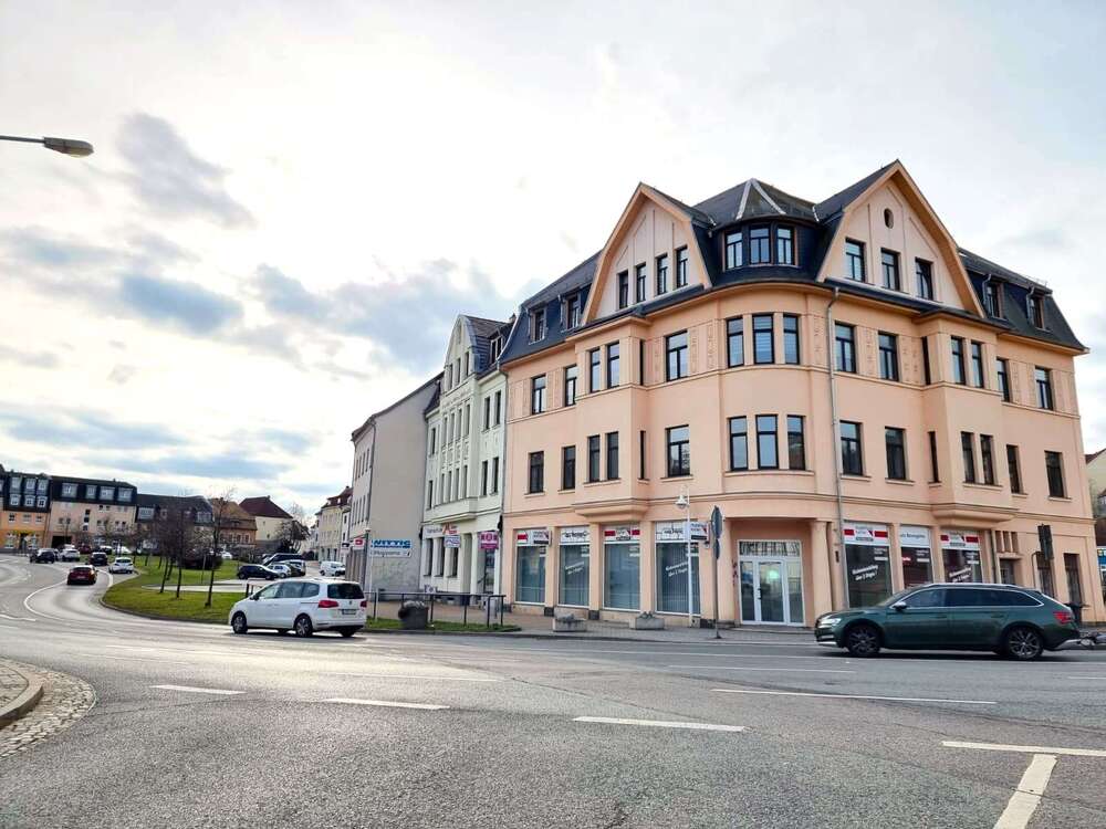 Thumbnail-Haus zum Kaufen in Werdau 440.000,00 € 671 m²