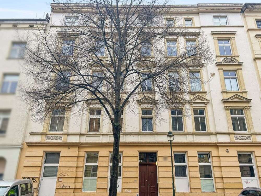 Thumbnail-Wohnung zum Kaufen in Magdeburg 75.000,00 € 52 m²