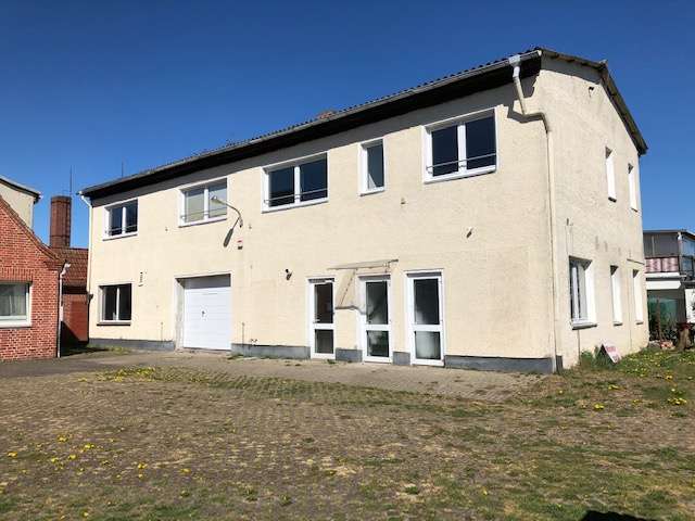 Thumbnail-Büro in Schwerin 1.175,00 € 174 m²