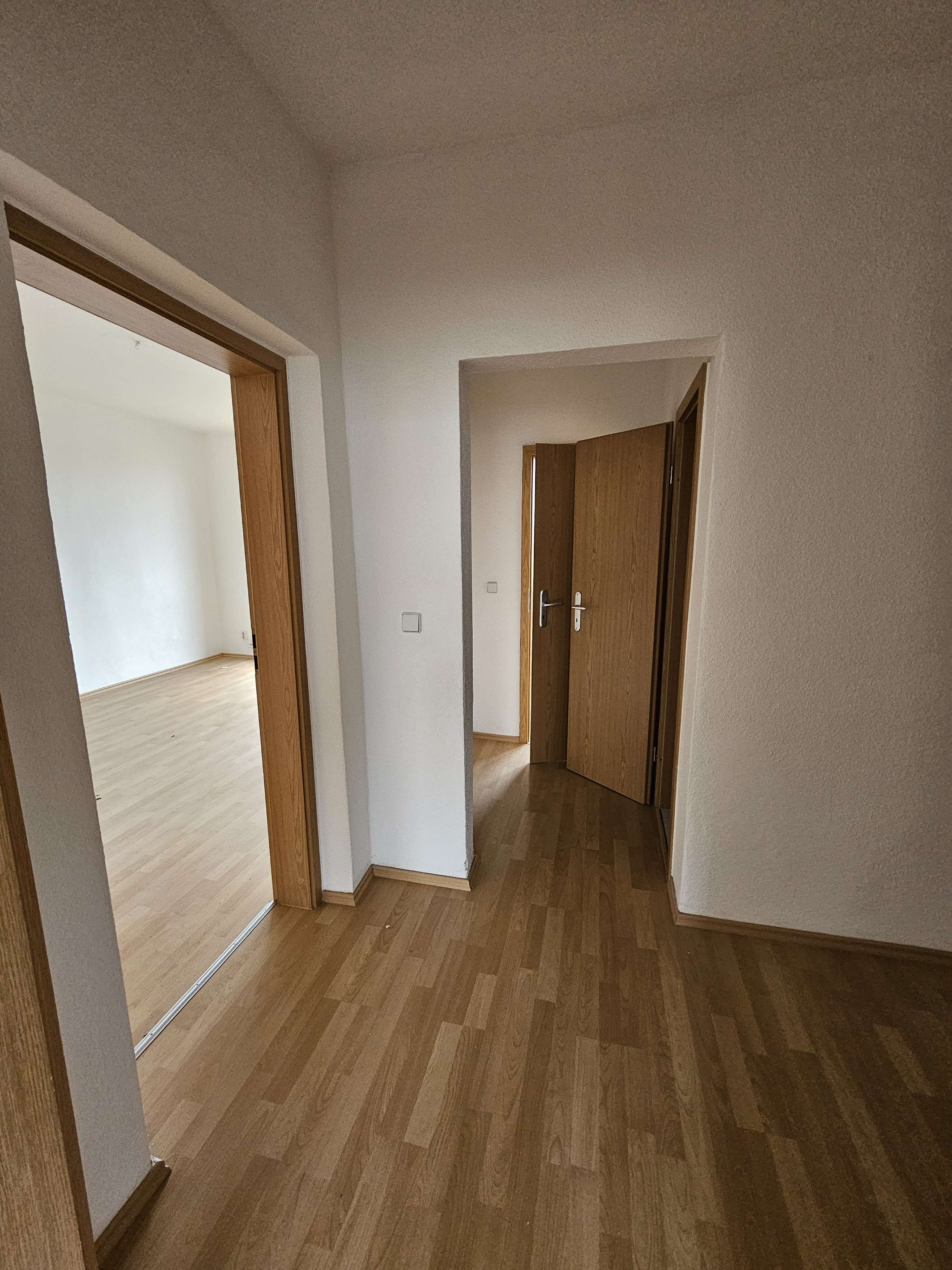 Thumbnail-Wohnung zum Mieten in Merseburg 400,00 € 65.78 m²