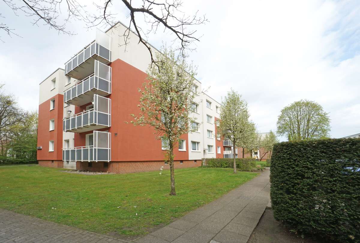 Thumbnail-Wohnung zum Mieten in Pinneberg 1.060,00 € 84.52 m²