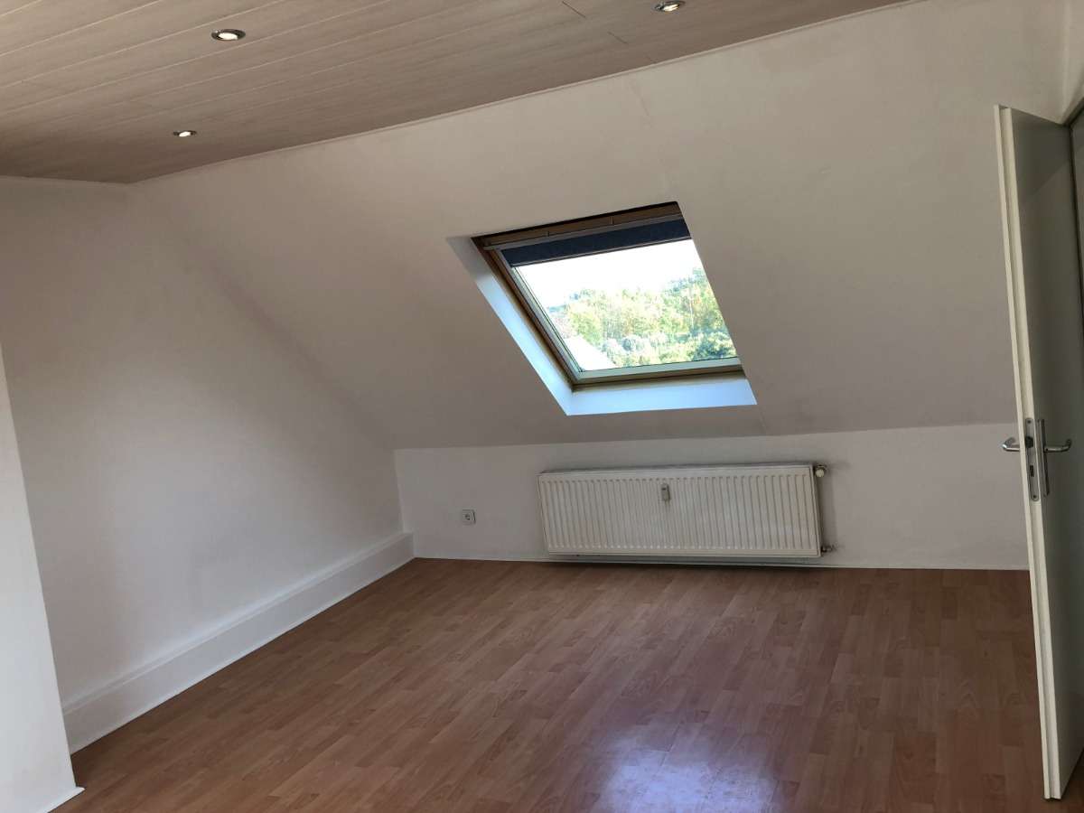 Thumbnail-Wohnung zum Kaufen in Essen 74.950,00 € 59 m²