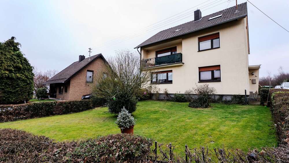 Thumbnail-Haus zum Kaufen in Neunkirchen-Seelscheid 369.000,00 € 137.75 m²