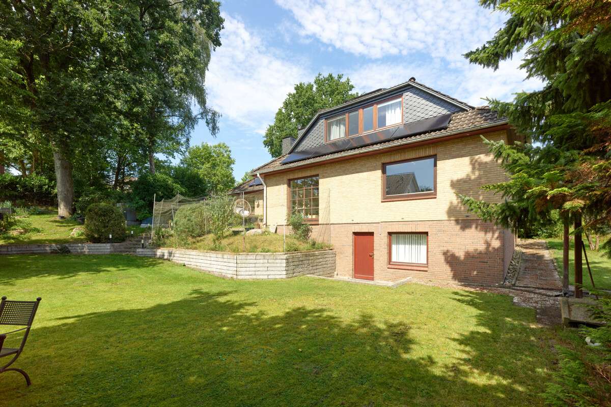 Thumbnail-Haus zum Kaufen in Buchholz in der Nordheide 675.000,00 € 250 m²