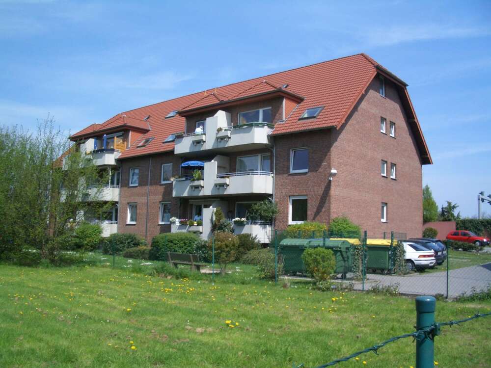 Thumbnail-Wohnung zum Mieten in Duisburg-Vierlinden 438,00 € 57 m²