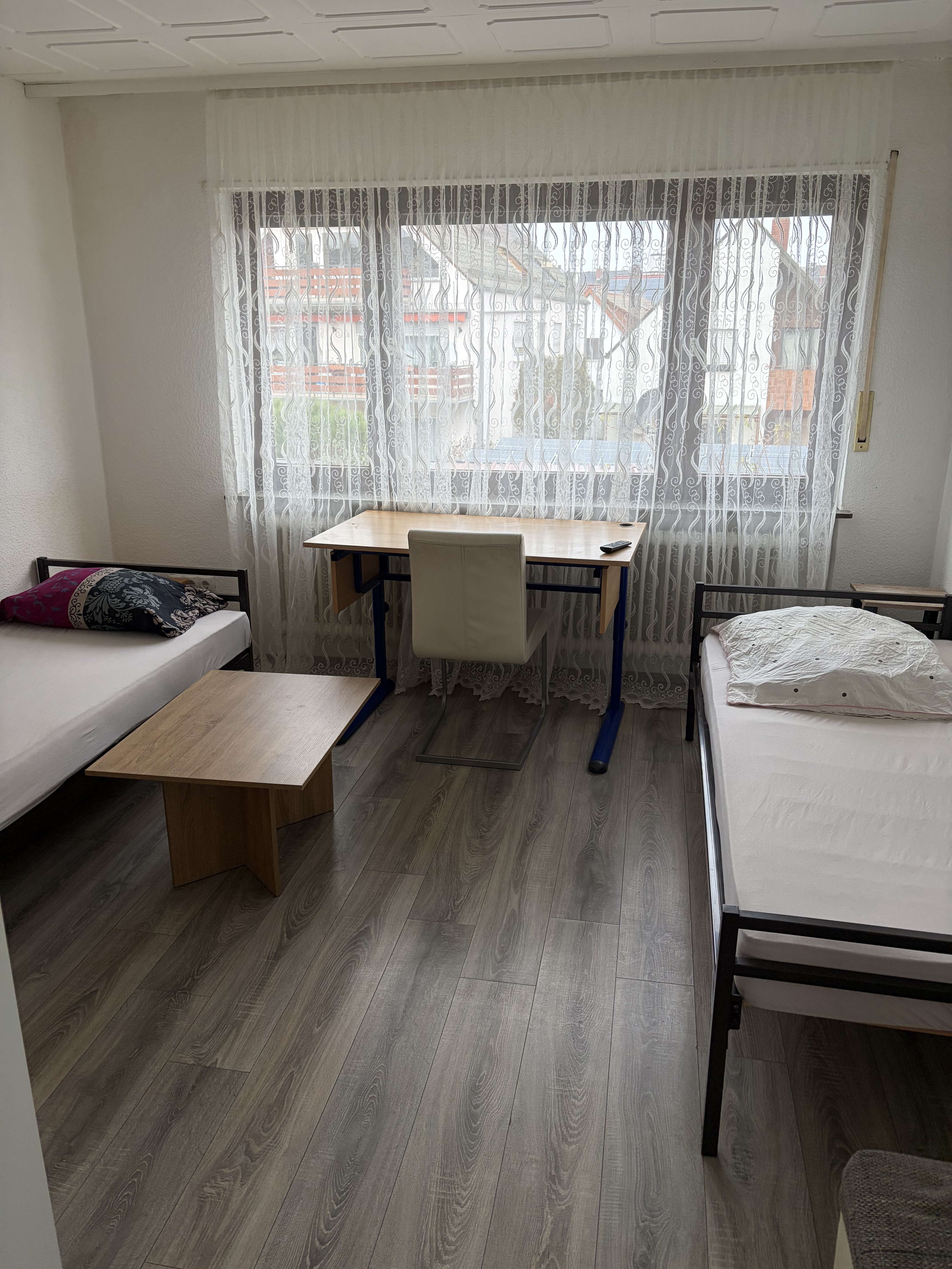 Thumbnail-Wohnung zum Mieten in Ludwigshafen 380,00 € 15 m²
