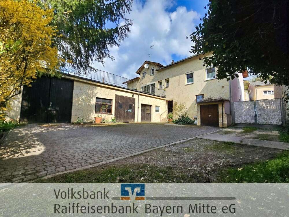 Thumbnail-Haus zum Kaufen in Solnhofen 250.000,00 € 190 m²