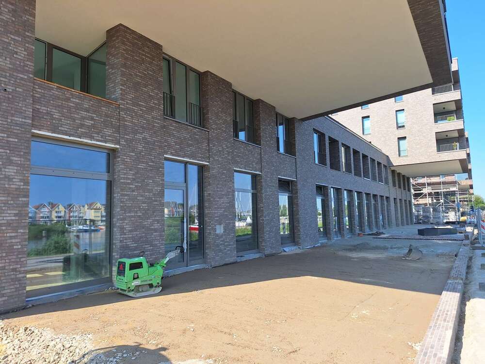 Thumbnail-Einzelhandel in Greifswald 2.614,59 € 137.61 m²