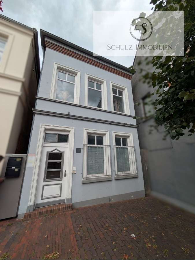 Thumbnail-Haus zum Kaufen in Jever 379.000,00 € 268 m²