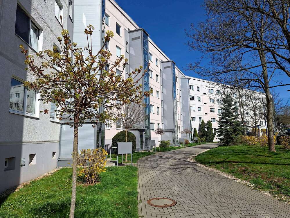 Thumbnail-Wohnung zum Mieten in Reichenbach 378,00 € 70 m²