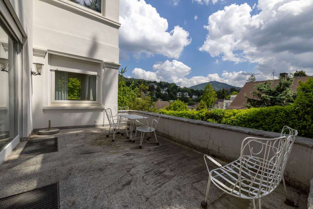 Thumbnail-Haus zum Kaufen in Baden-Baden 2.950.000,00 € 340 m²