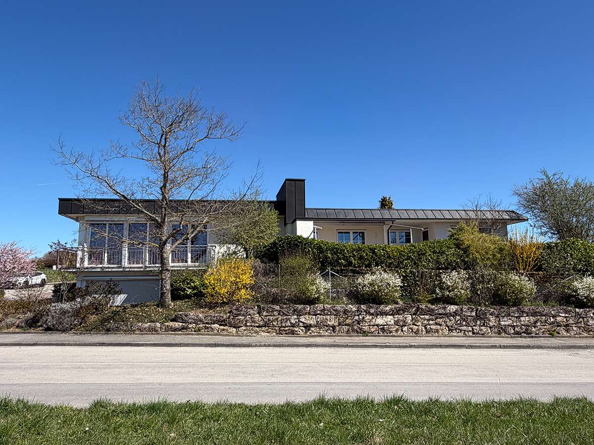 Thumbnail-Haus zum Kaufen in Herrenberg 919.500,00 € 267 m²
