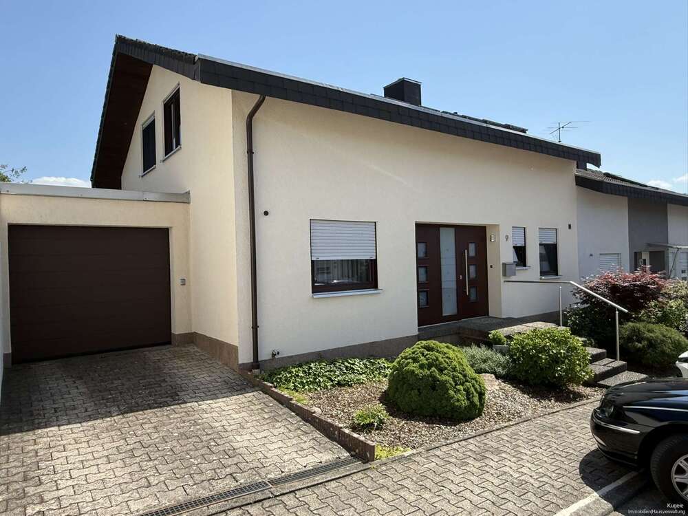 Thumbnail-Haus zum Kaufen in Karlsbad Auerbach 419.000,00 € 119 m²