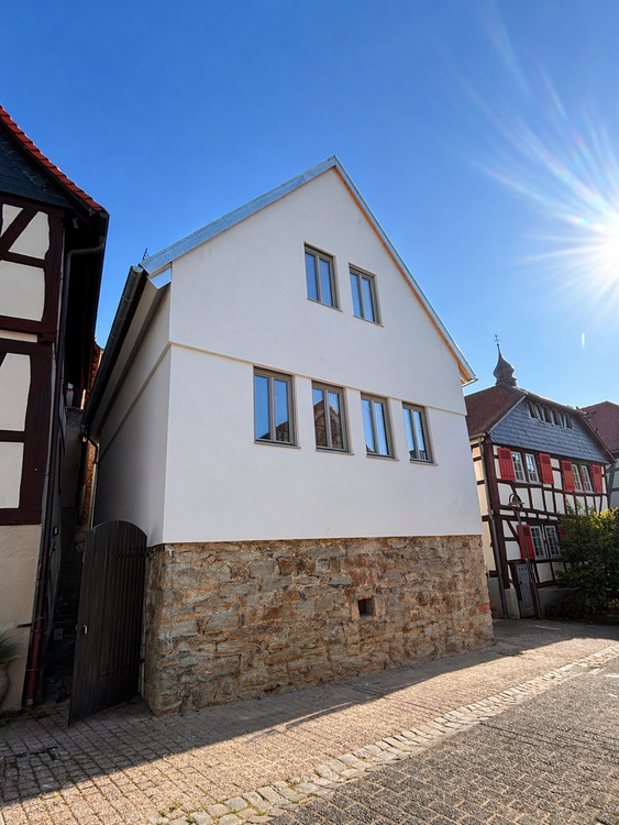 Thumbnail-Haus zum Mieten in Hofheim 2.200,00 € 127 m²