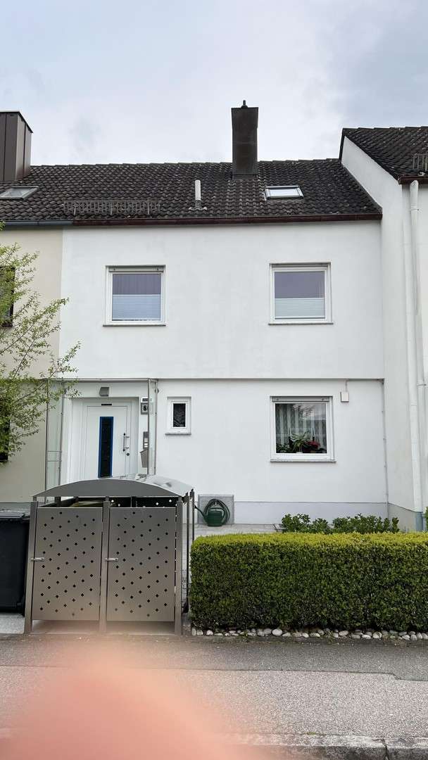 Thumbnail-Haus zum Mieten in München 3.700,00 € 140 m²